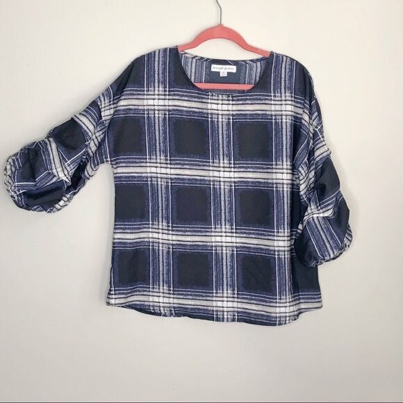 2/$20 Maggie & Max Blue Plaid Puff Sleeve Top - Picture 13 of 16